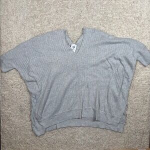Cabi Gray Ribbed Knit V-Neck Poncho Sweater Womens XXS Cotton Blend Short Sleeve